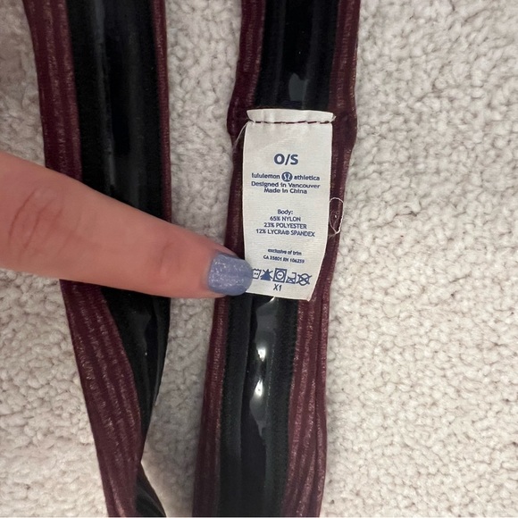 Lululemon headband NWOT - one size - Picture 2 of 4